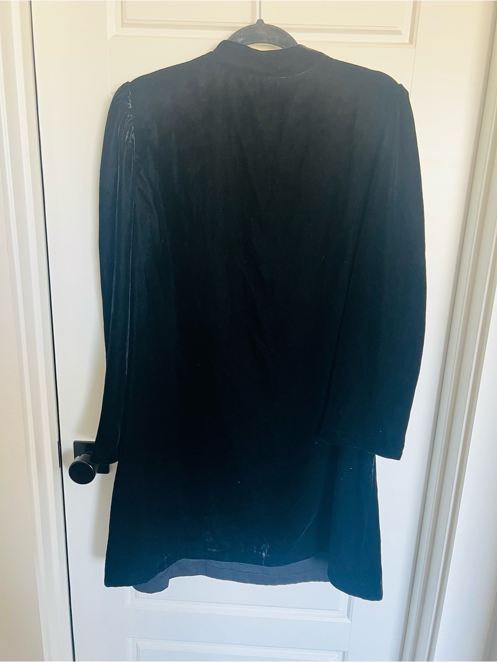 GAP Black Velvet Puff-Sleeve Mini Dress - Picture 8 of 8